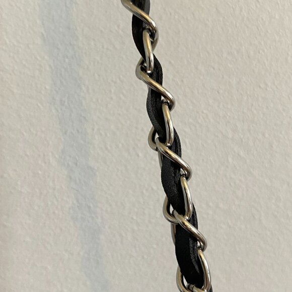 Badgley Mischka Black Vegan Leather Shoulder Bag Purse - Picture 5 of 12